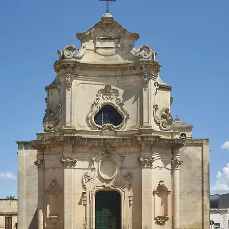 Seventy-five Castri di Lecce